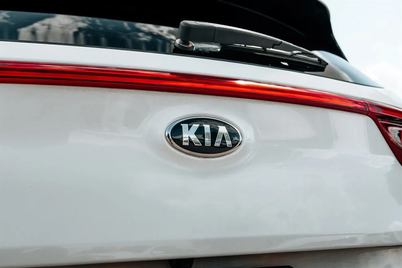 Kia Sportage photo 17