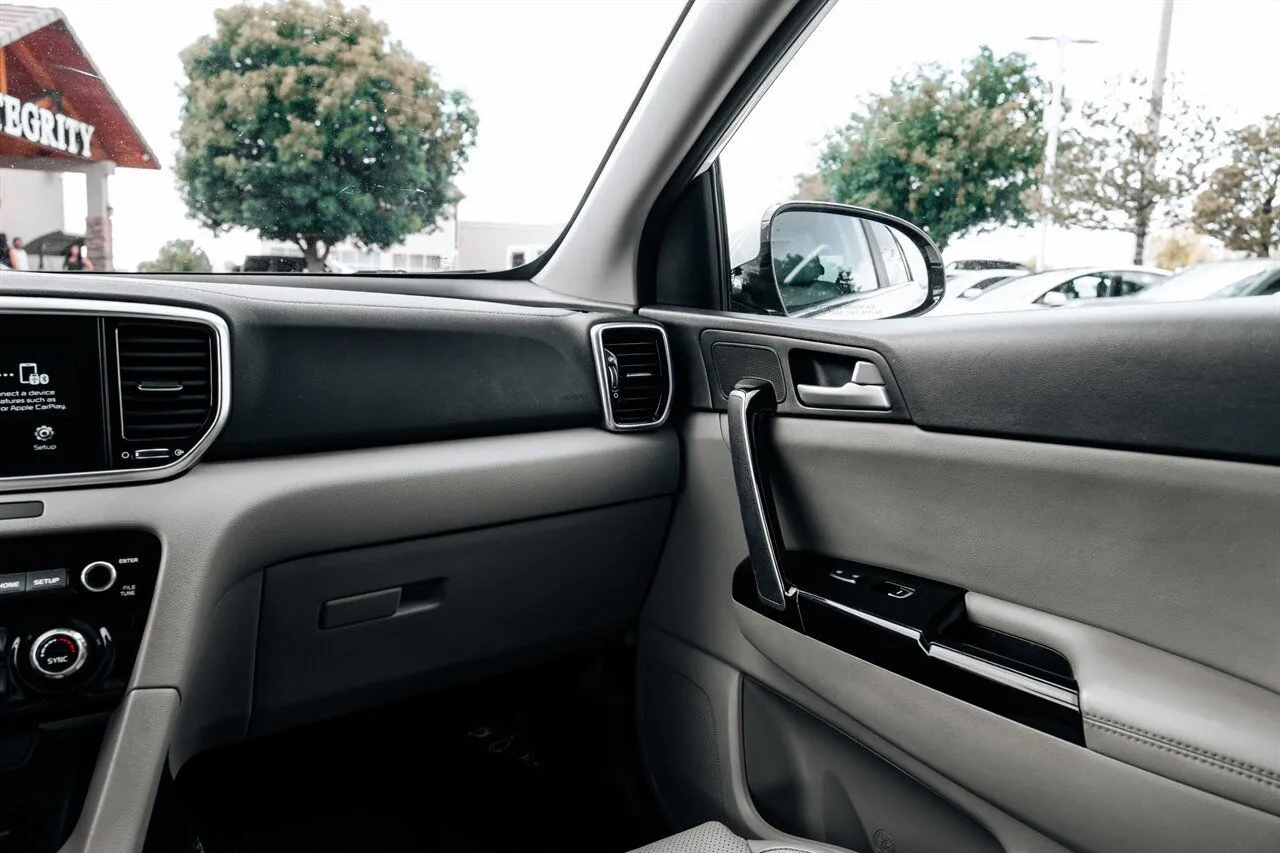 Kia Sportage photo 25
