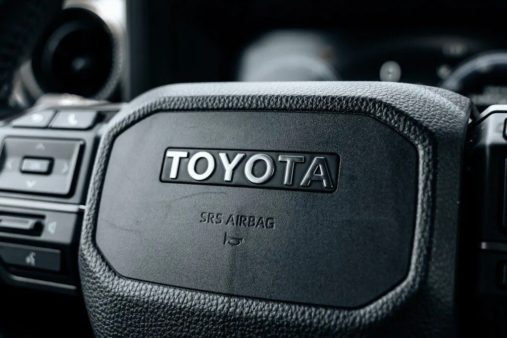 Toyota Land Cruiser photo 29