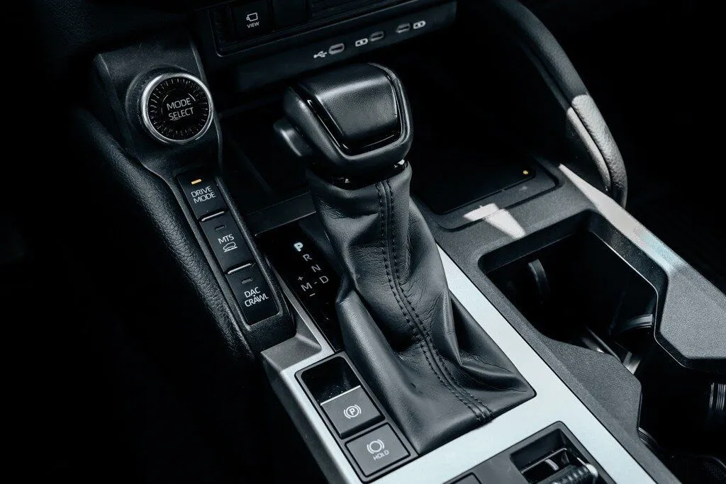 Toyota Land Cruiser photo 40