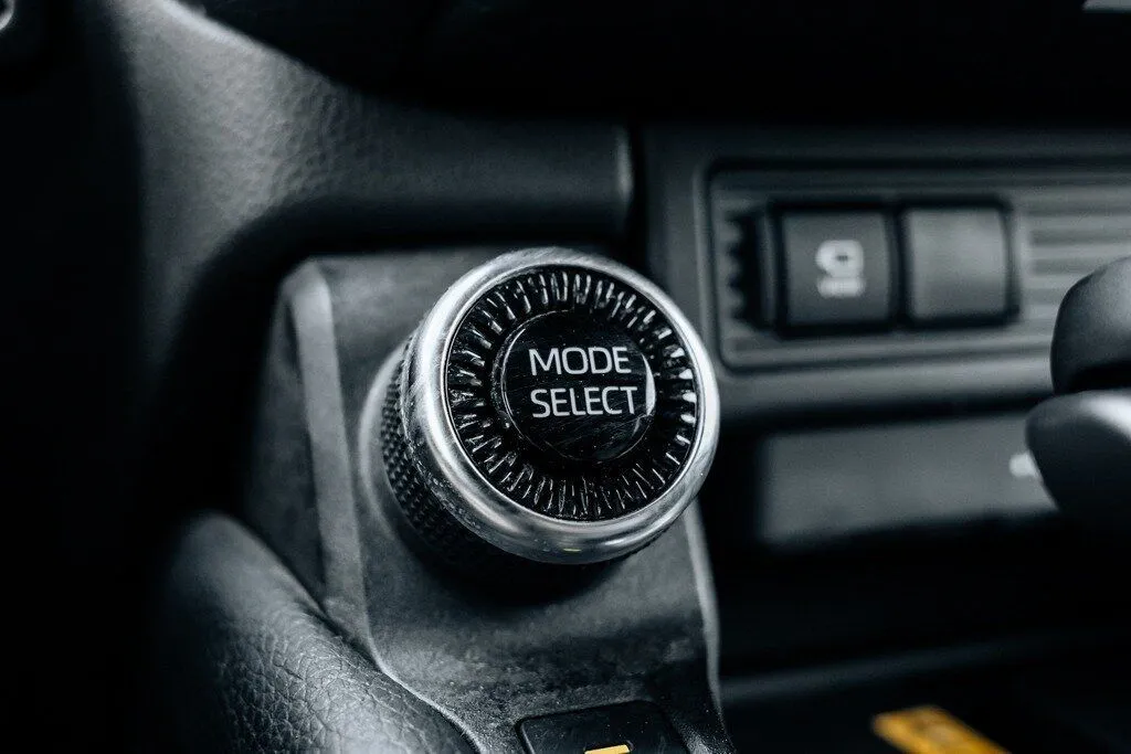 Toyota Land Cruiser photo 38
