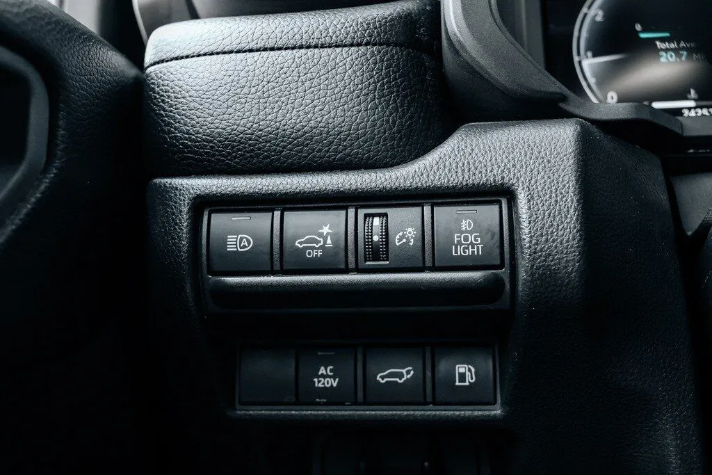 Toyota Land Cruiser photo 31