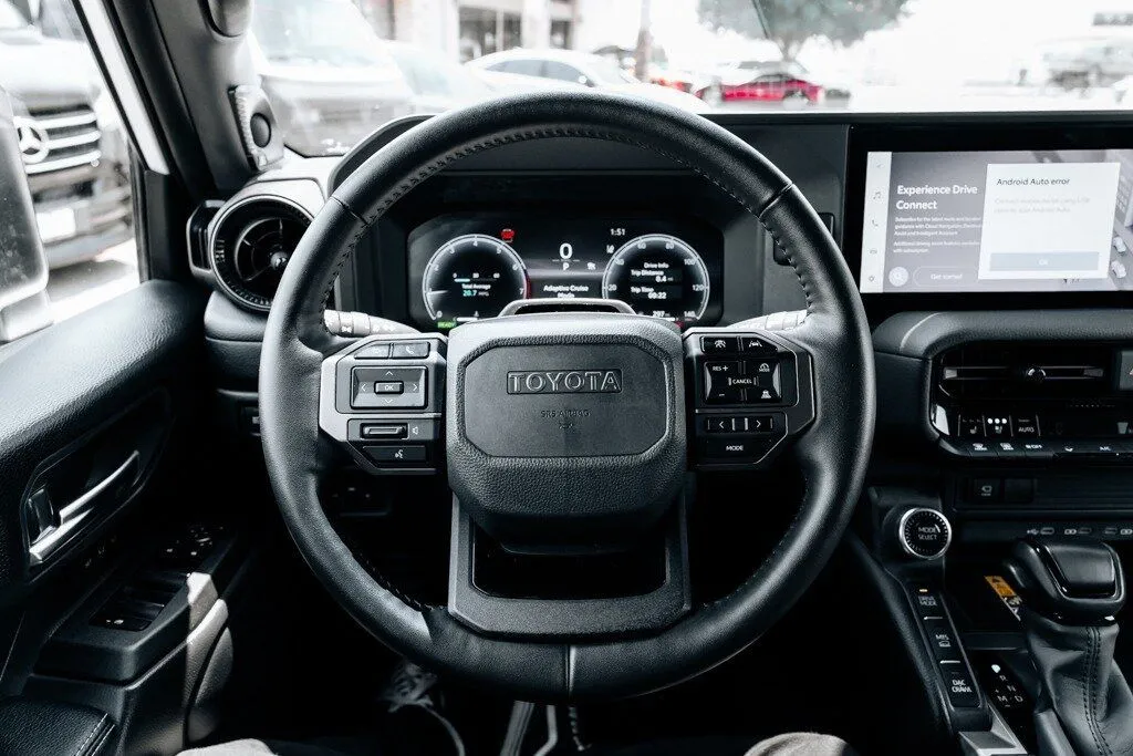 Toyota Land Cruiser photo 28