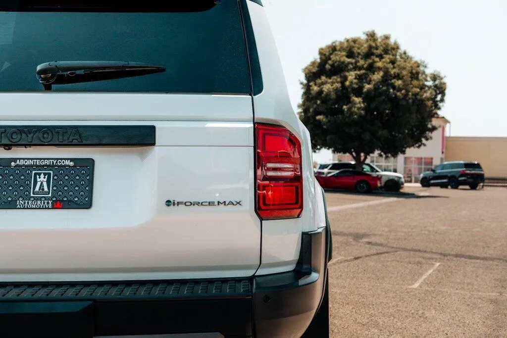 Toyota Land Cruiser photo 13