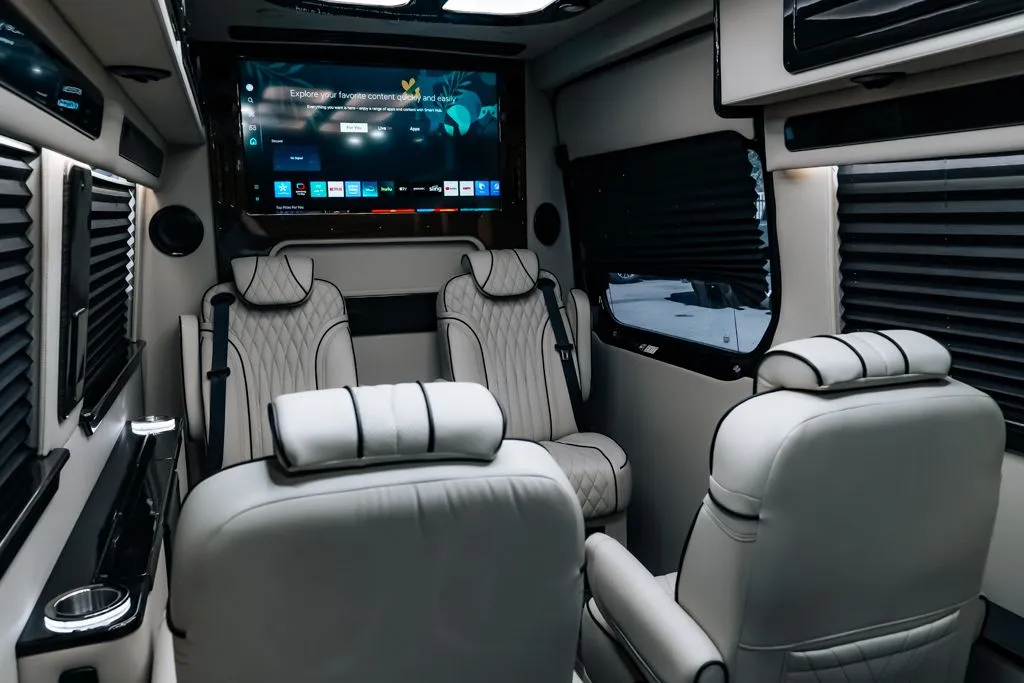 Mercedes-Benz Sprinter photo 46