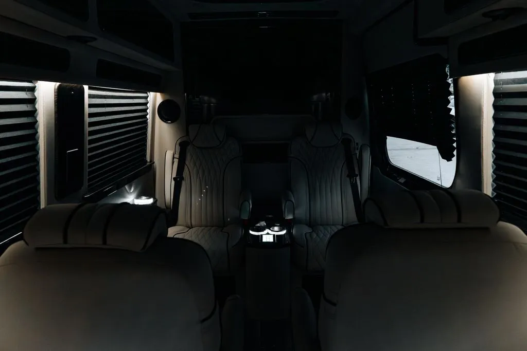 Mercedes-Benz Sprinter photo 55