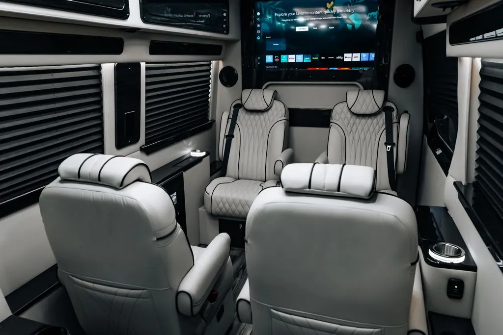 Mercedes-Benz Sprinter photo 45