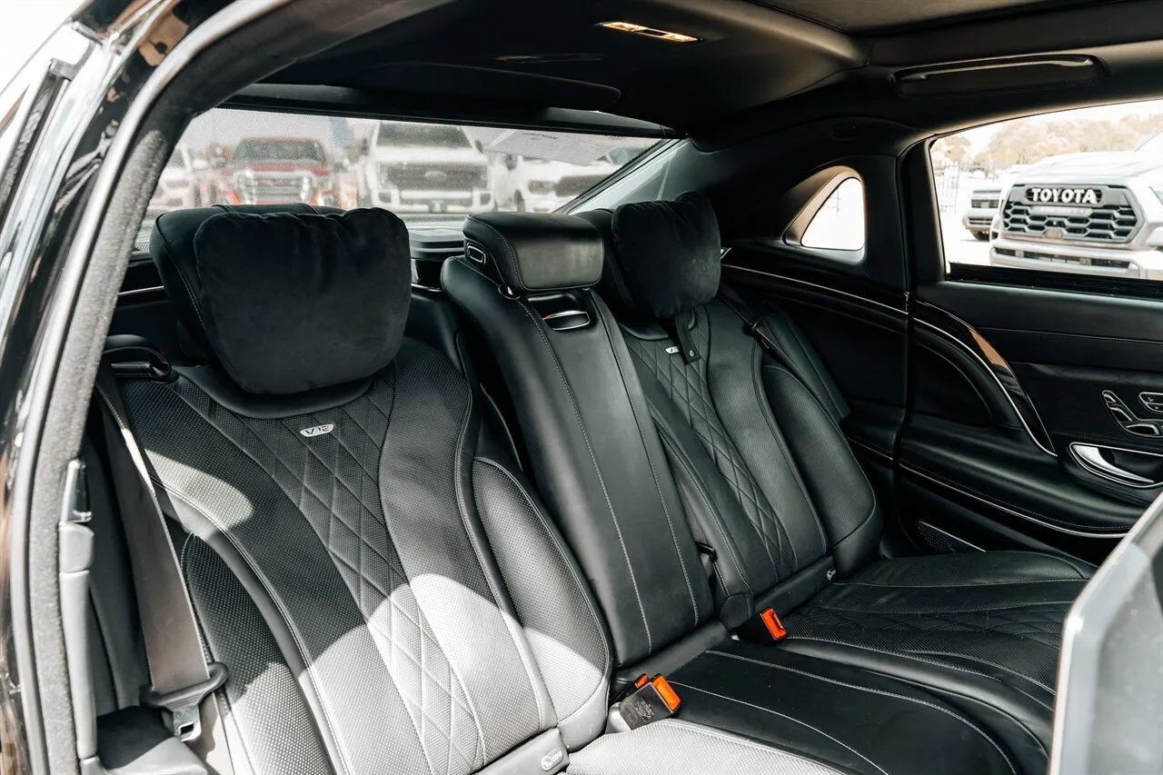 Mercedes-Benz S-Class photo 64
