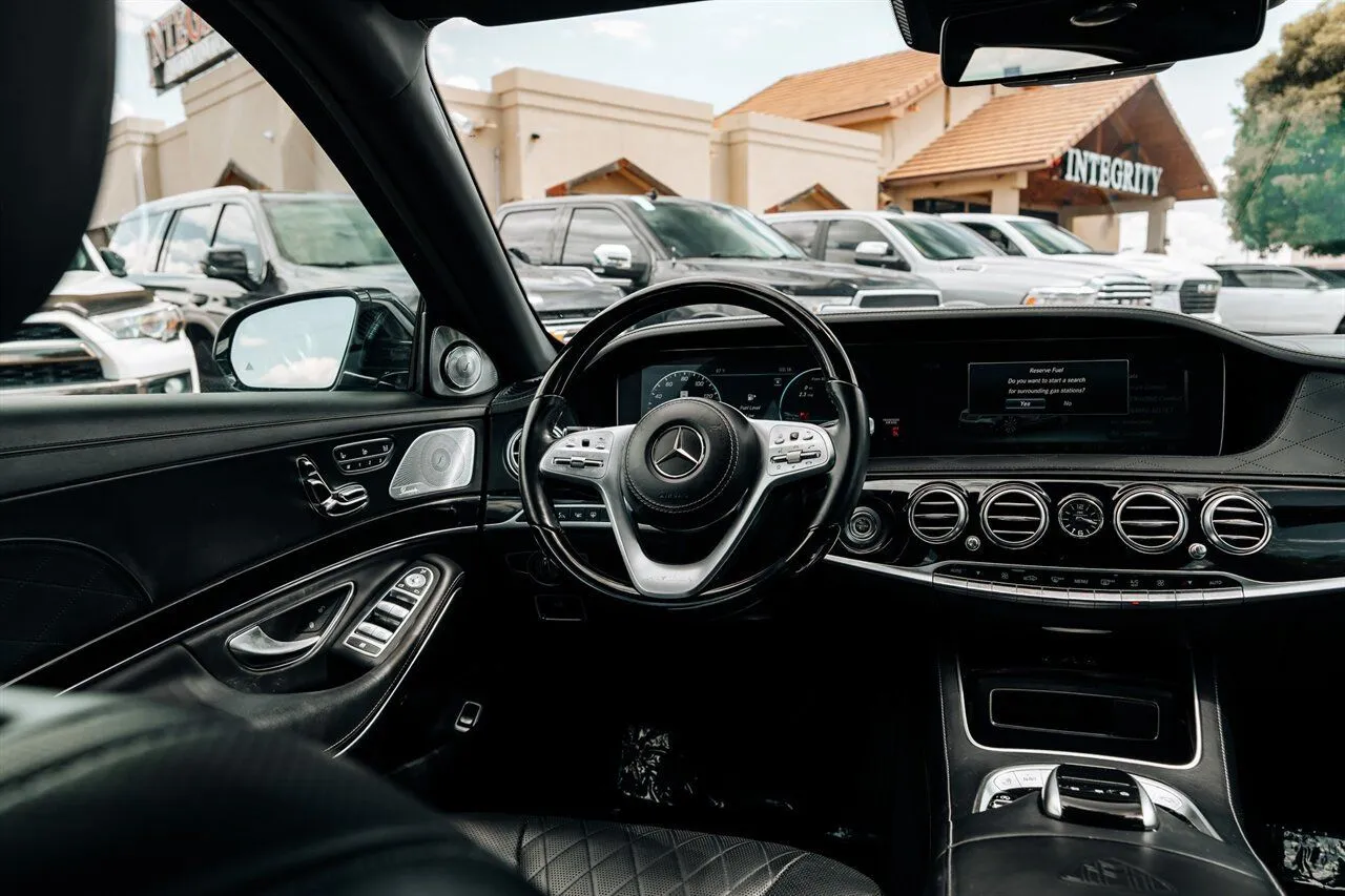 Mercedes-Benz S-Class photo 25