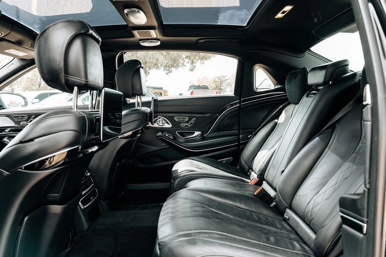 Mercedes-Benz S-Class photo 48