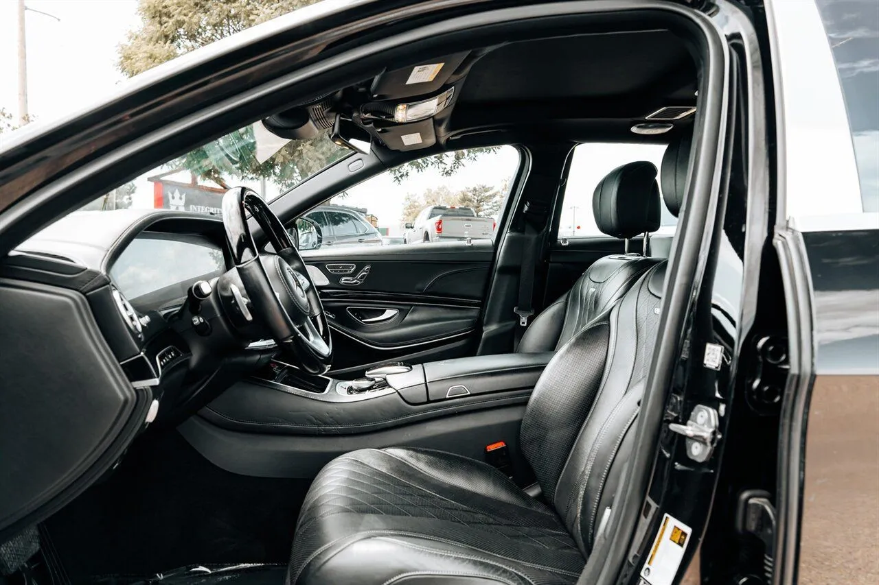 Mercedes-Benz S-Class photo 20