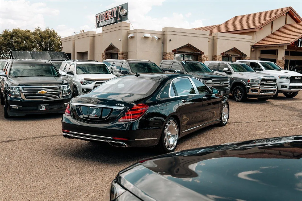 Mercedes-Benz S-Class photo 7