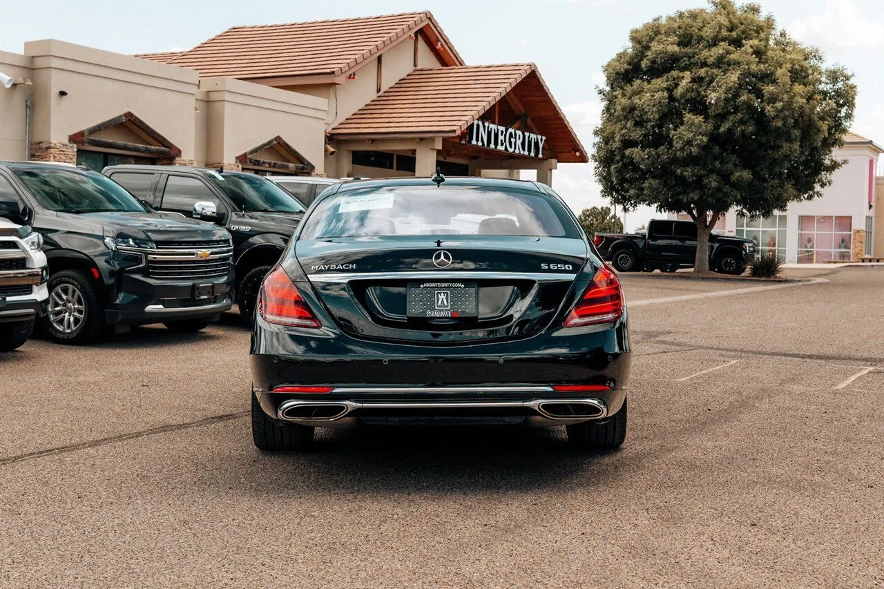 Mercedes-Benz S-Class photo 6