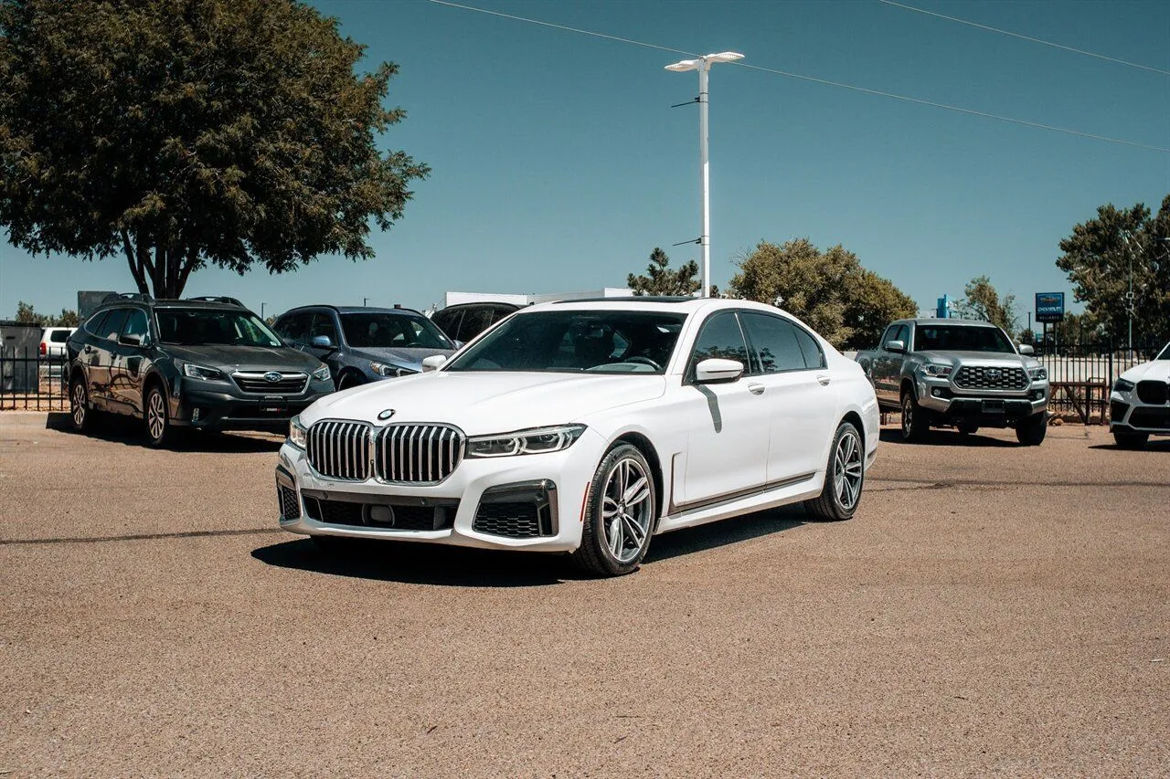 BMW 7 Series photo 3