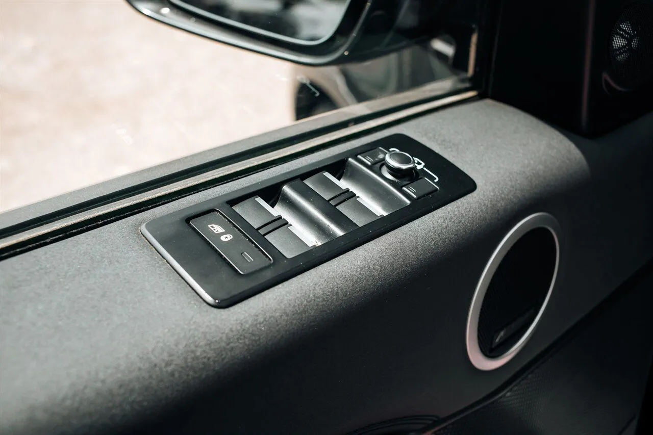 2019 Land Rover Discovery HSE - Photo 23