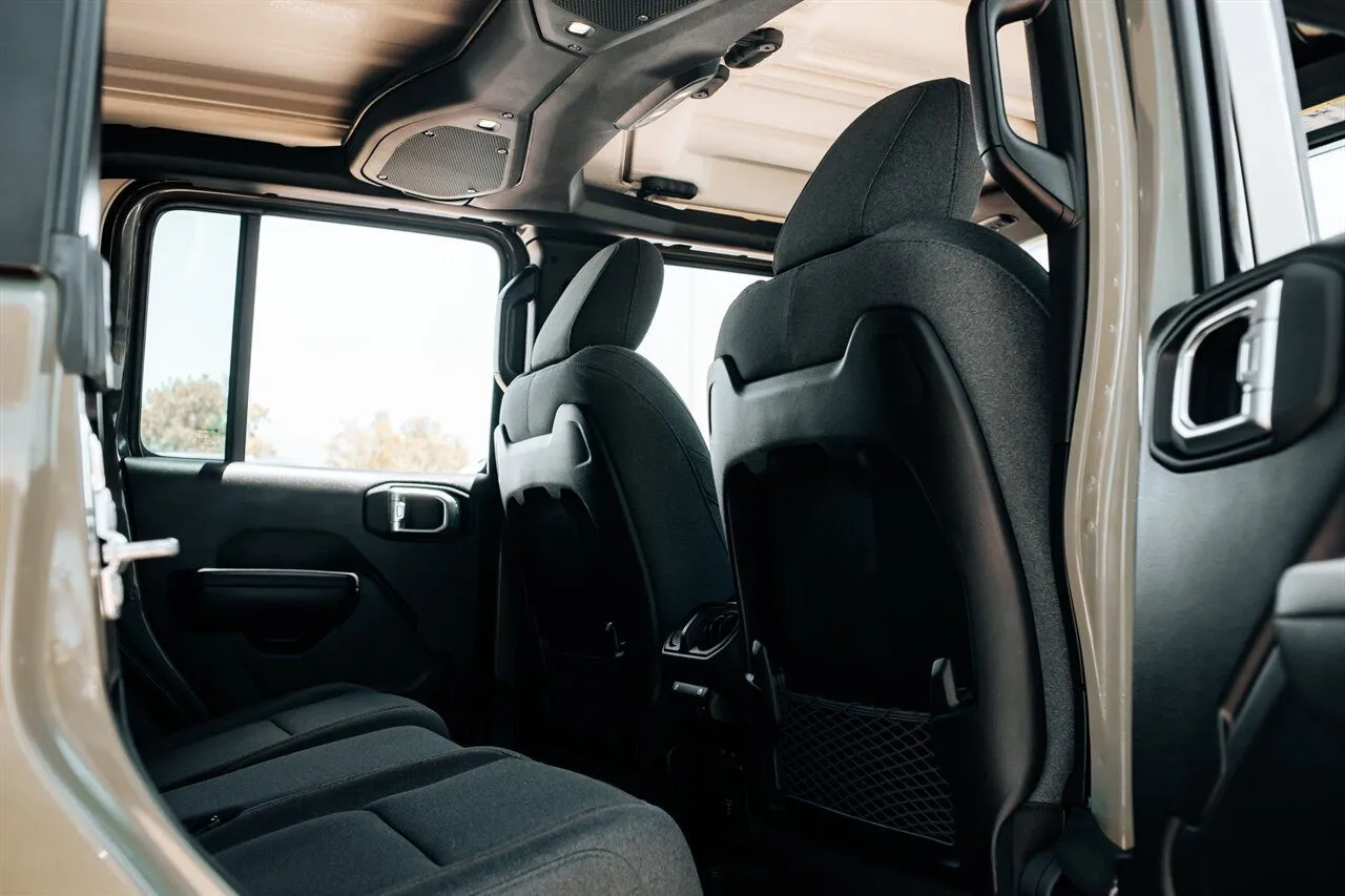 Jeep Gladiator photo 48