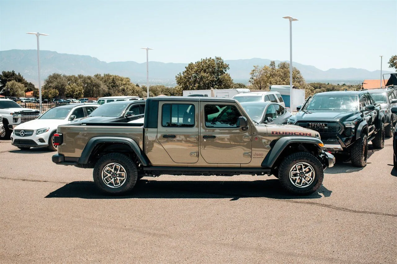 Jeep Gladiator photo 8