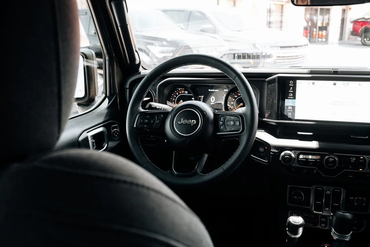 Jeep Gladiator photo 40