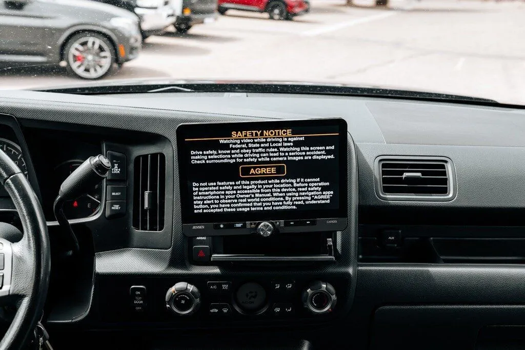 Honda Ridgeline photo 25