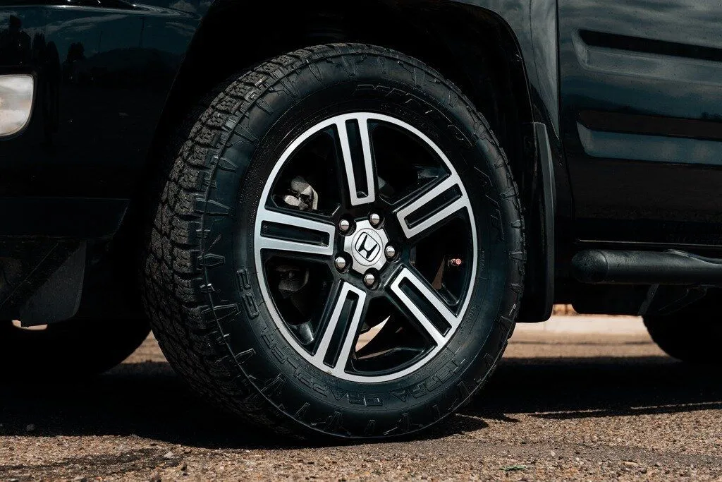 Honda Ridgeline photo 12