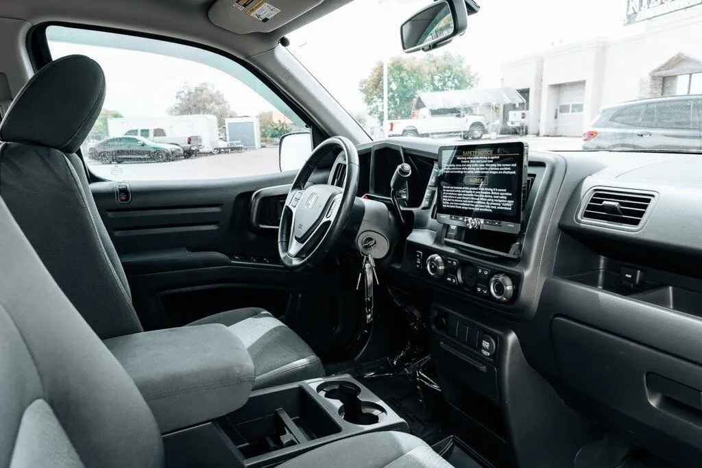 Honda Ridgeline photo 48