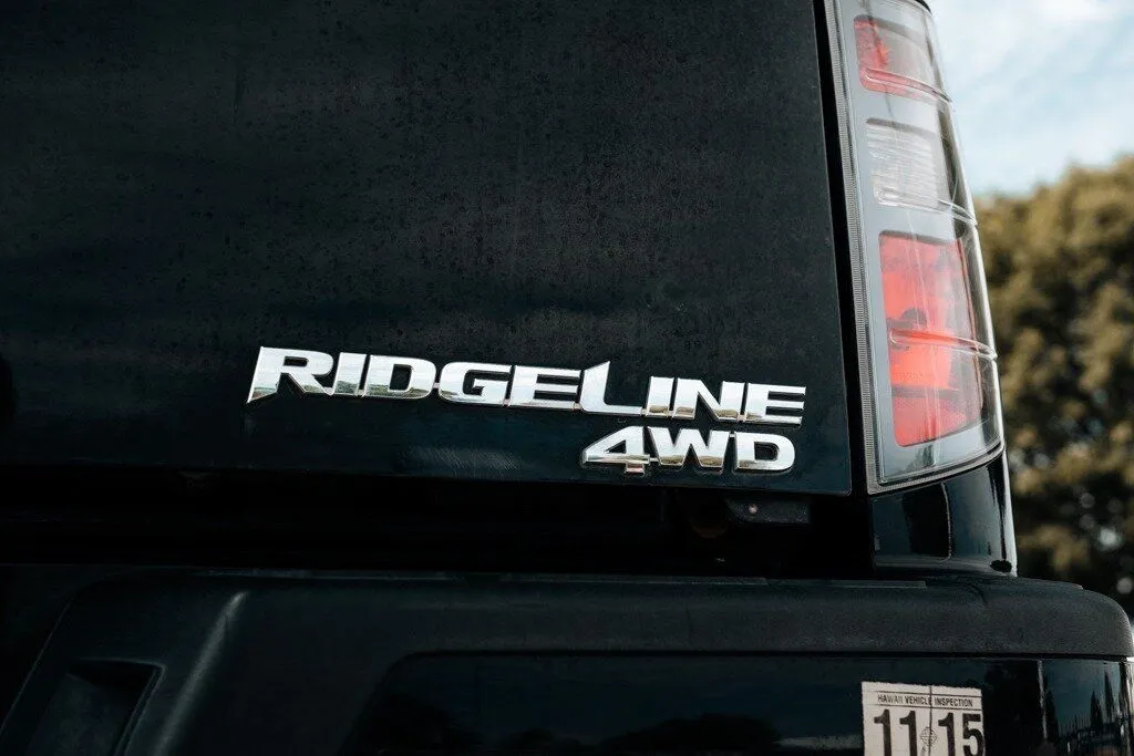 Honda Ridgeline photo 16