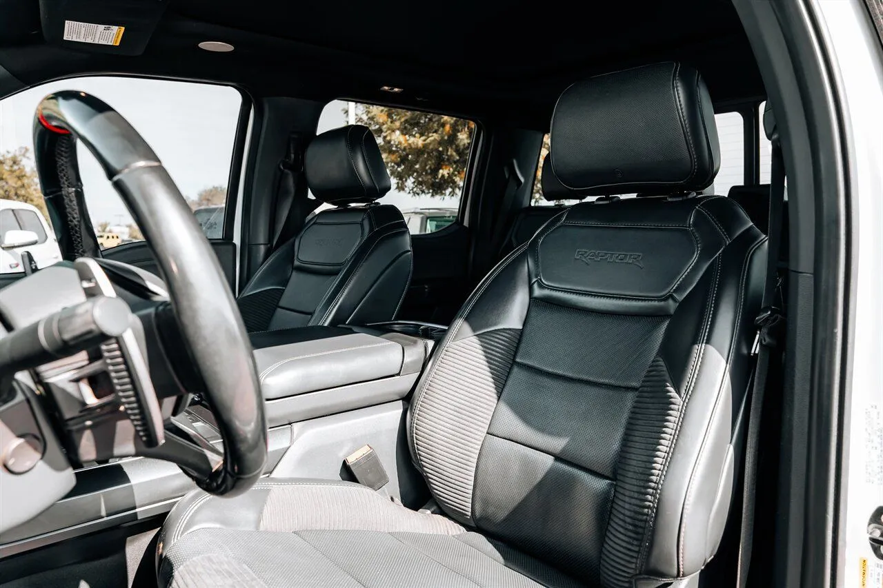 Ford F-150 photo 21