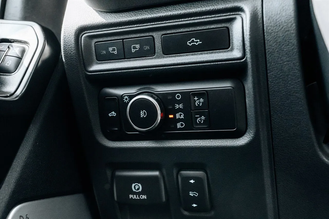 Ford F-150 photo 30