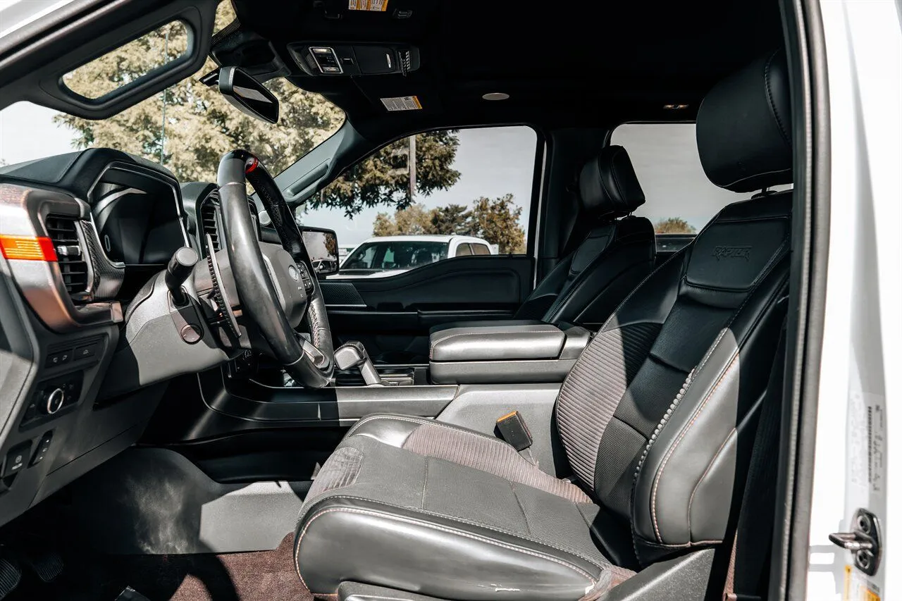 Ford F-150 photo 20