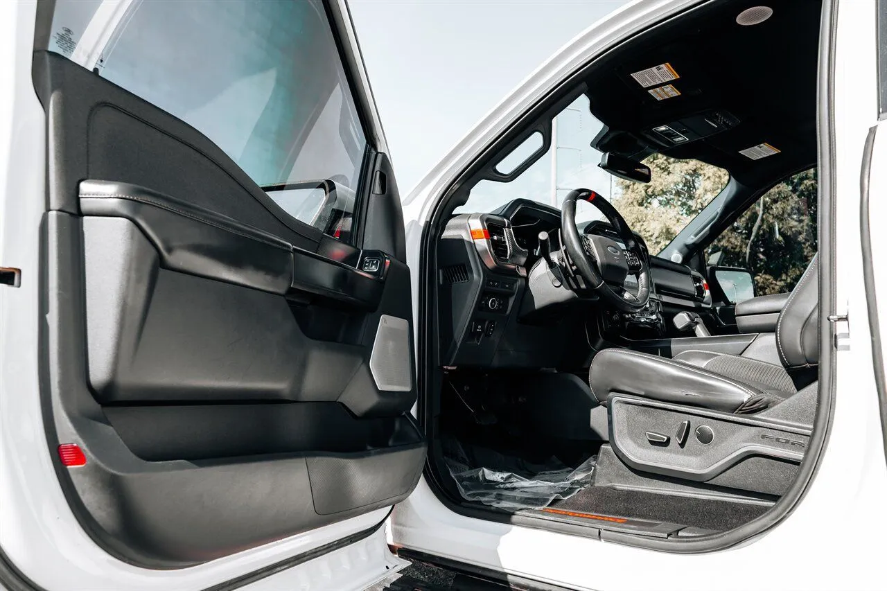 Ford F-150 photo 23