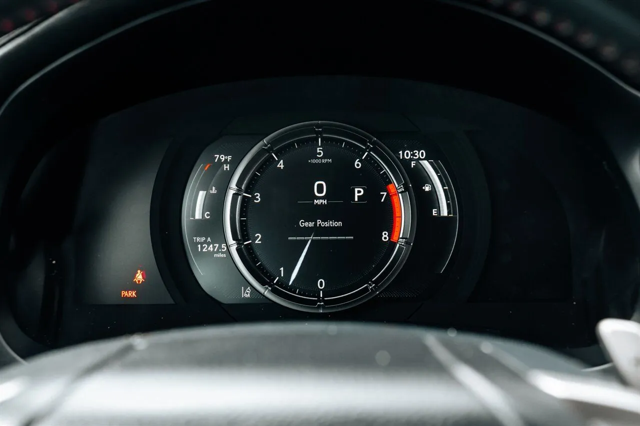 Lexus RC photo 29
