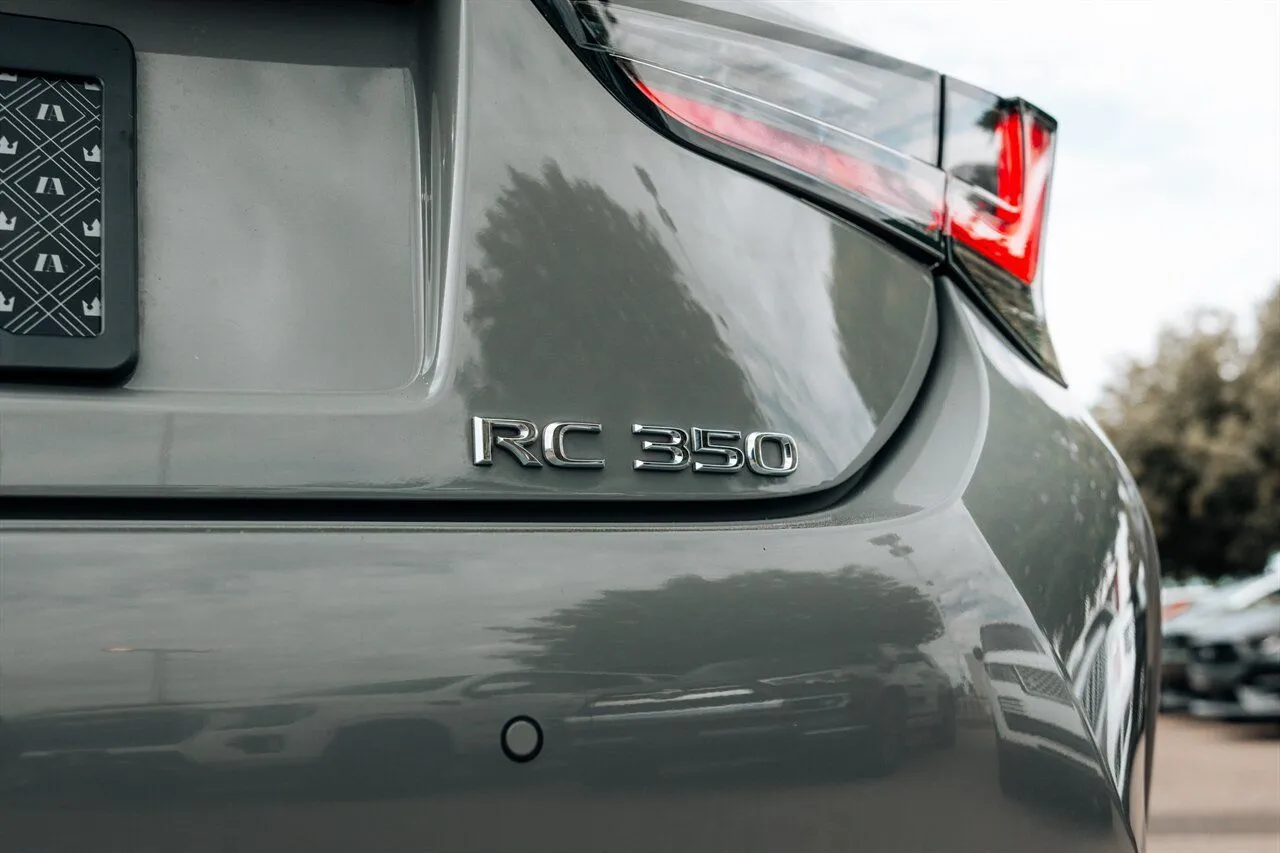 Lexus RC photo 15