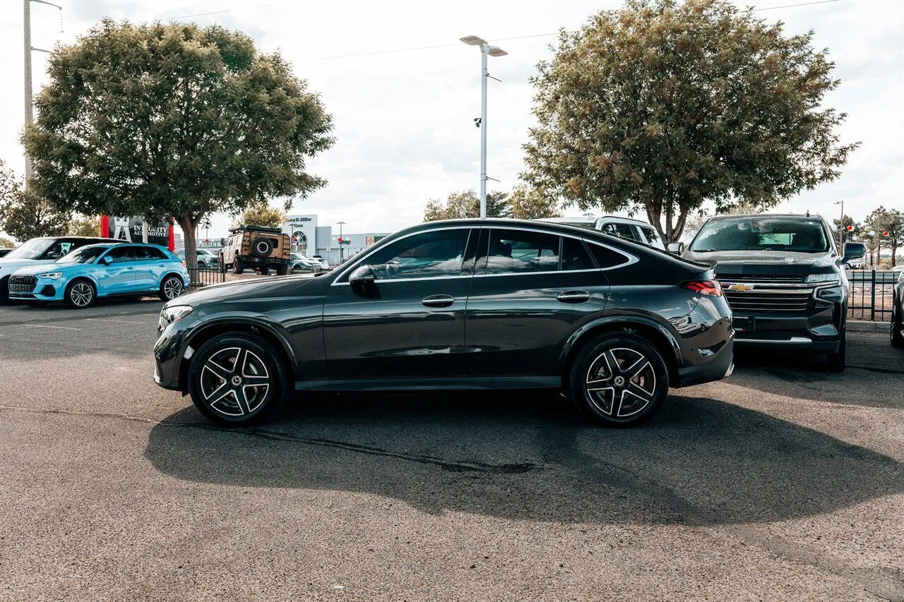 Mercedes-Benz GLC photo 4