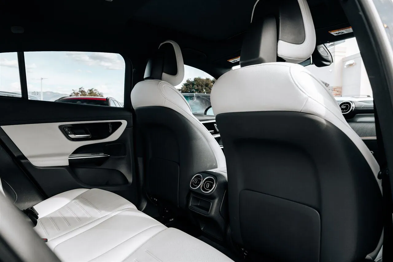 Mercedes-Benz GLC photo 50