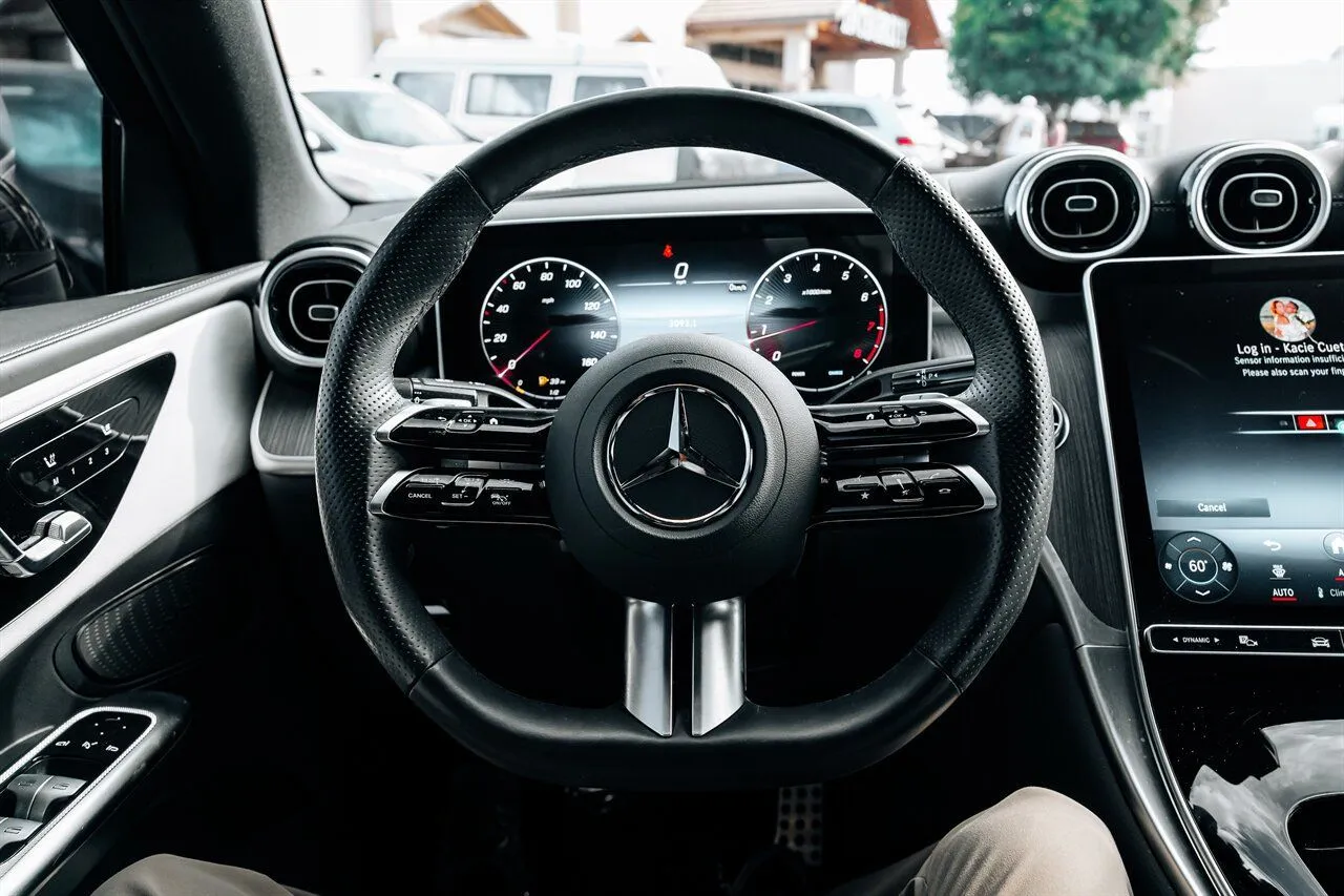 Mercedes-Benz GLC photo 28