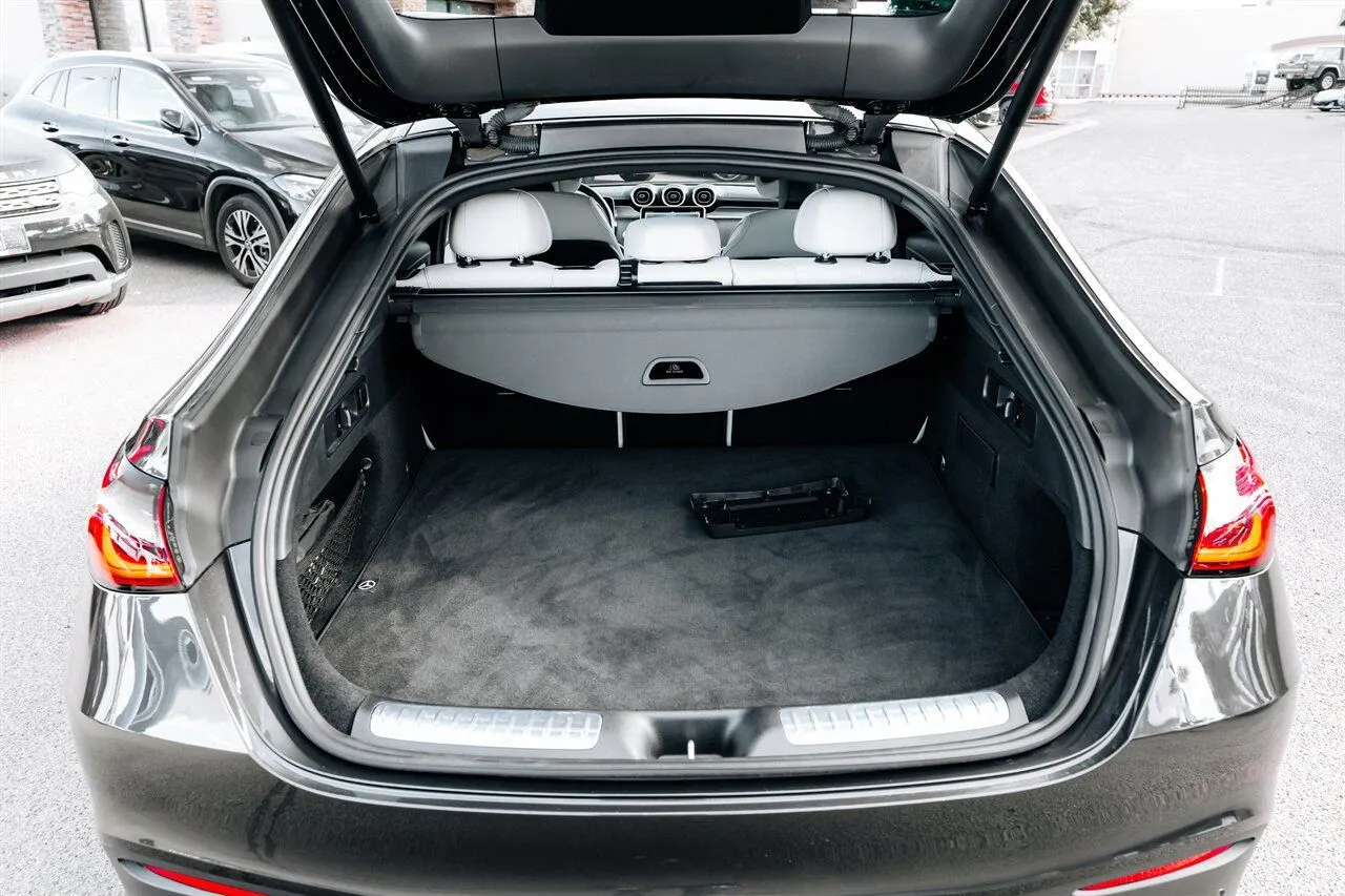 Mercedes-Benz GLC photo 48