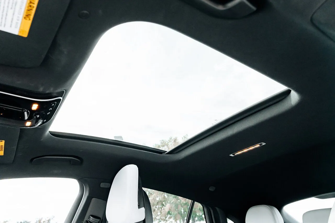 Mercedes-Benz GLC photo 42