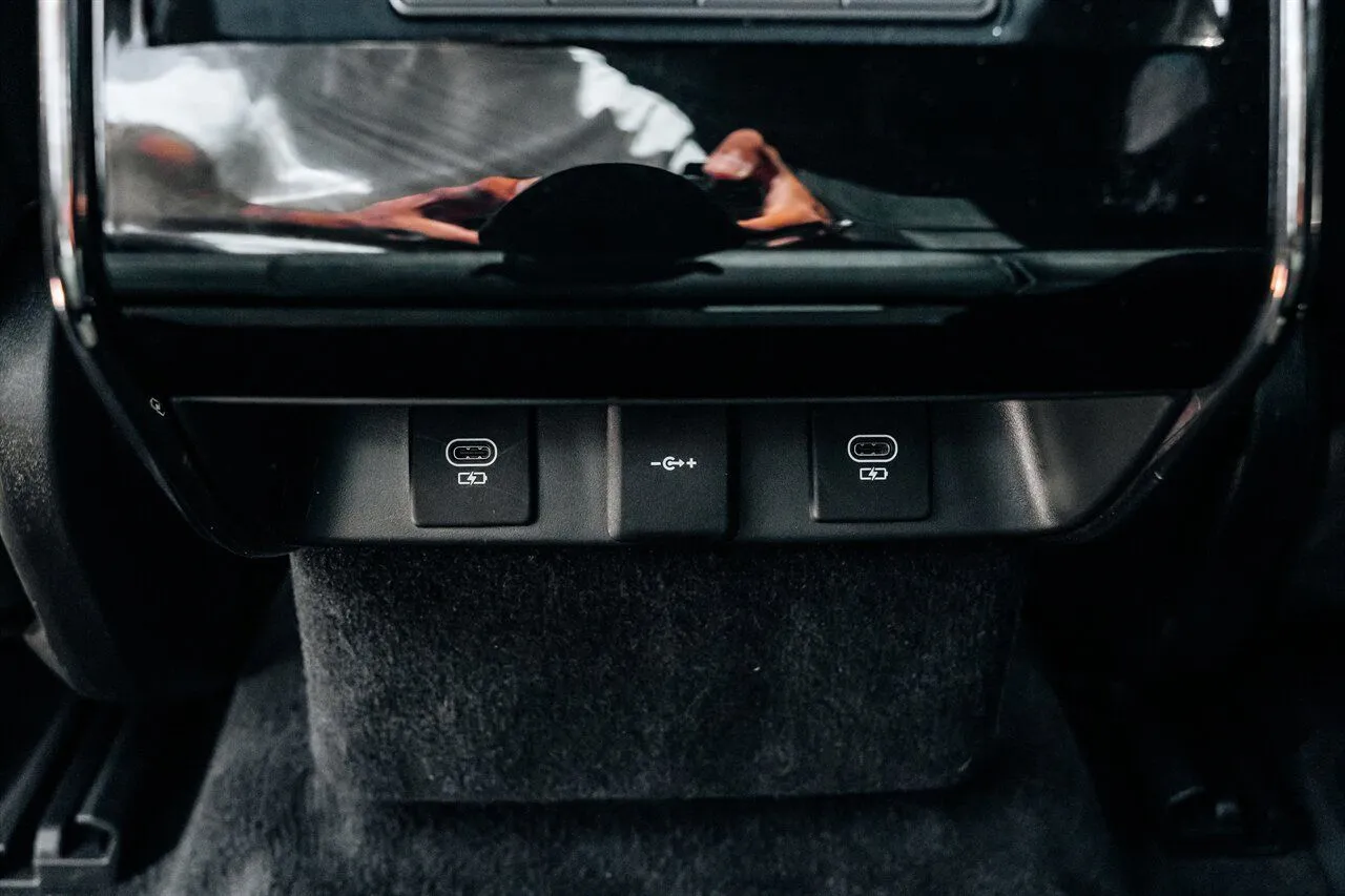 Land Rover Range Rover Sport photo 46