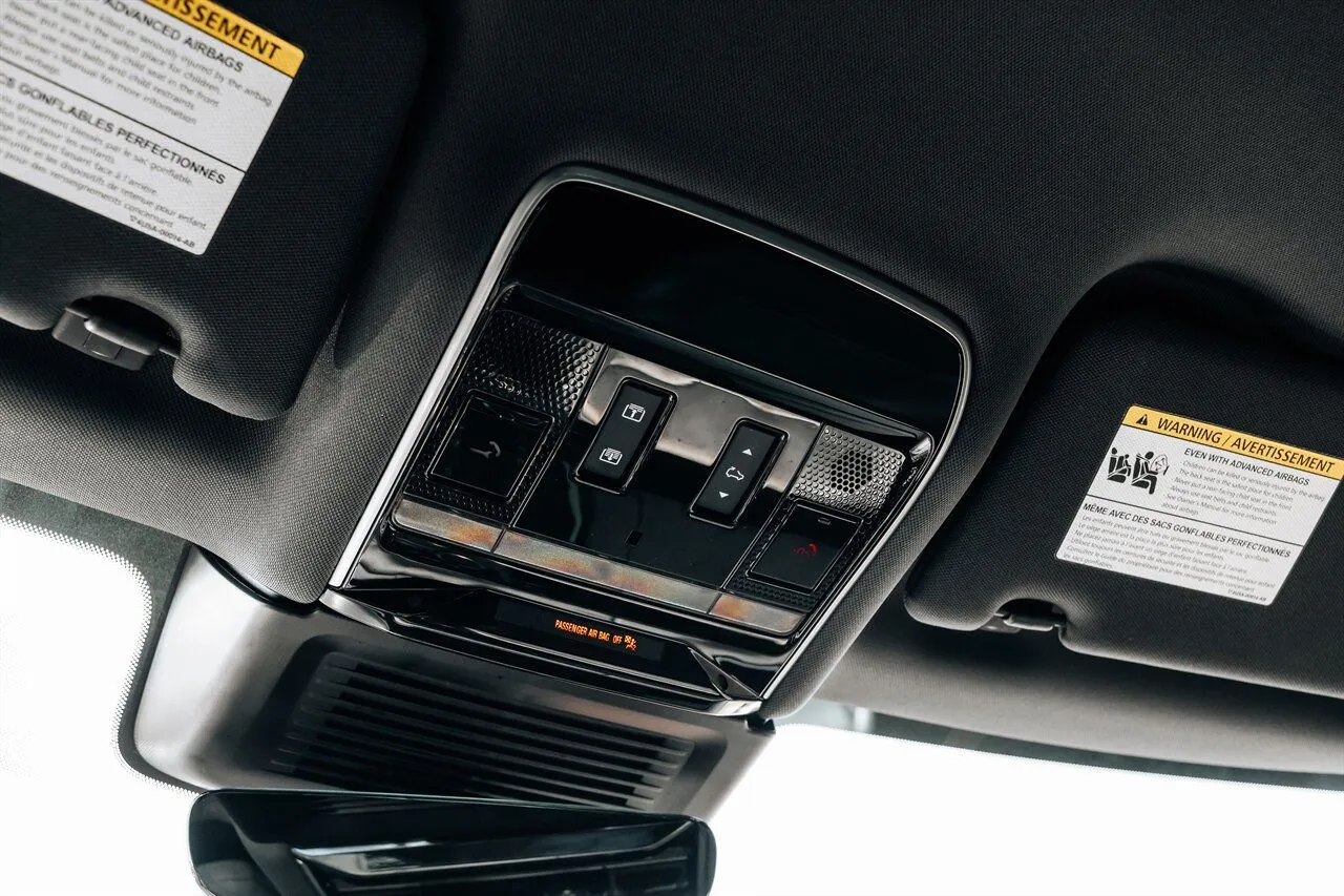 Land Rover Range Rover Sport photo 38