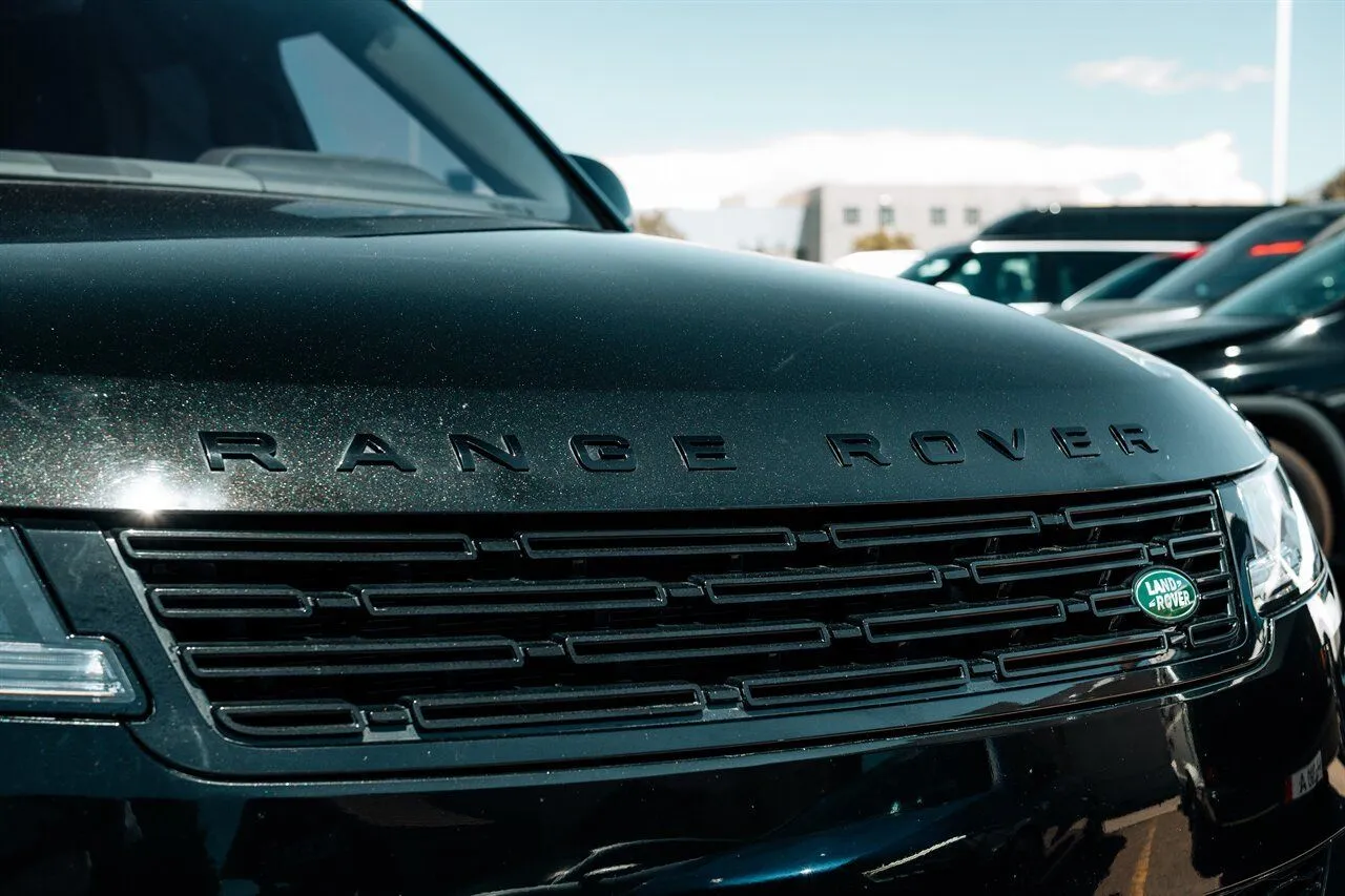 Land Rover Range Rover Sport photo 10
