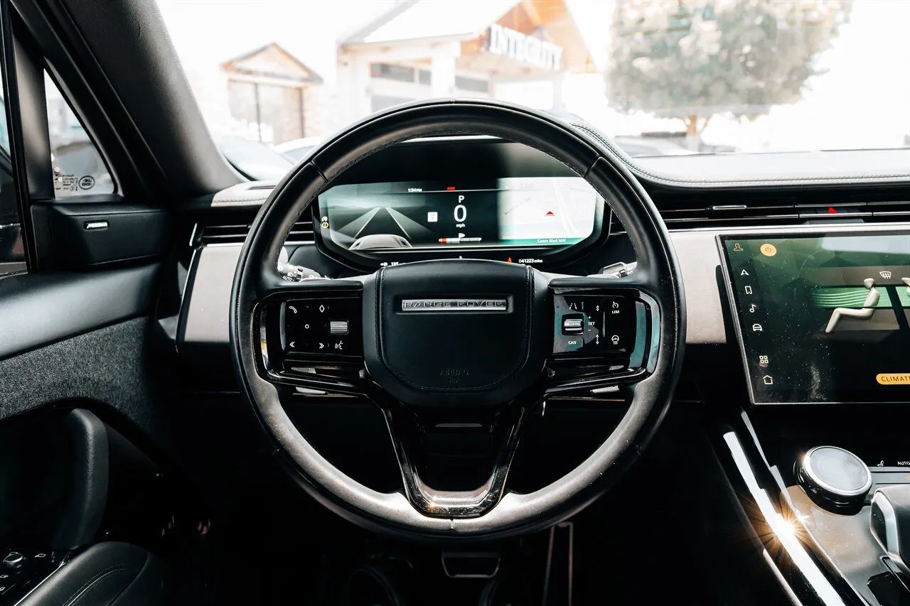 Land Rover Range Rover Sport photo 27