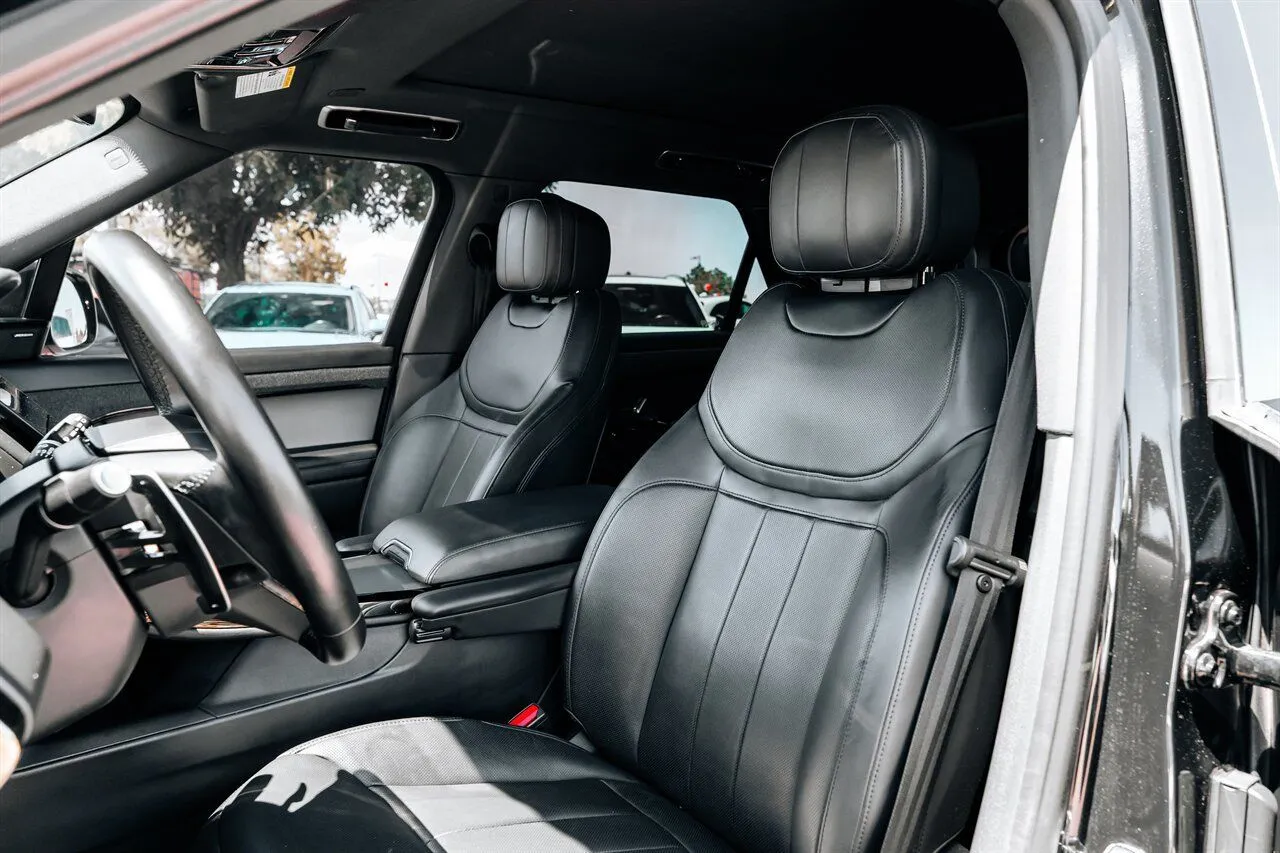 Land Rover Range Rover Sport photo 21