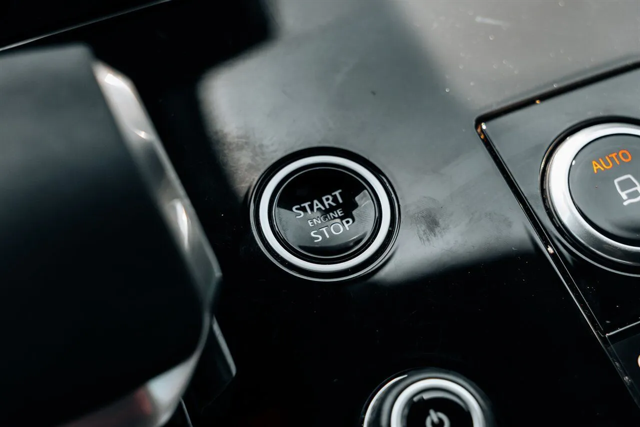 Land Rover Range Rover Sport photo 32