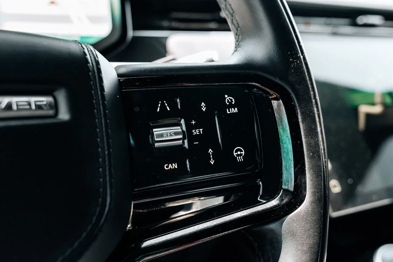 Land Rover Range Rover Sport photo 29
