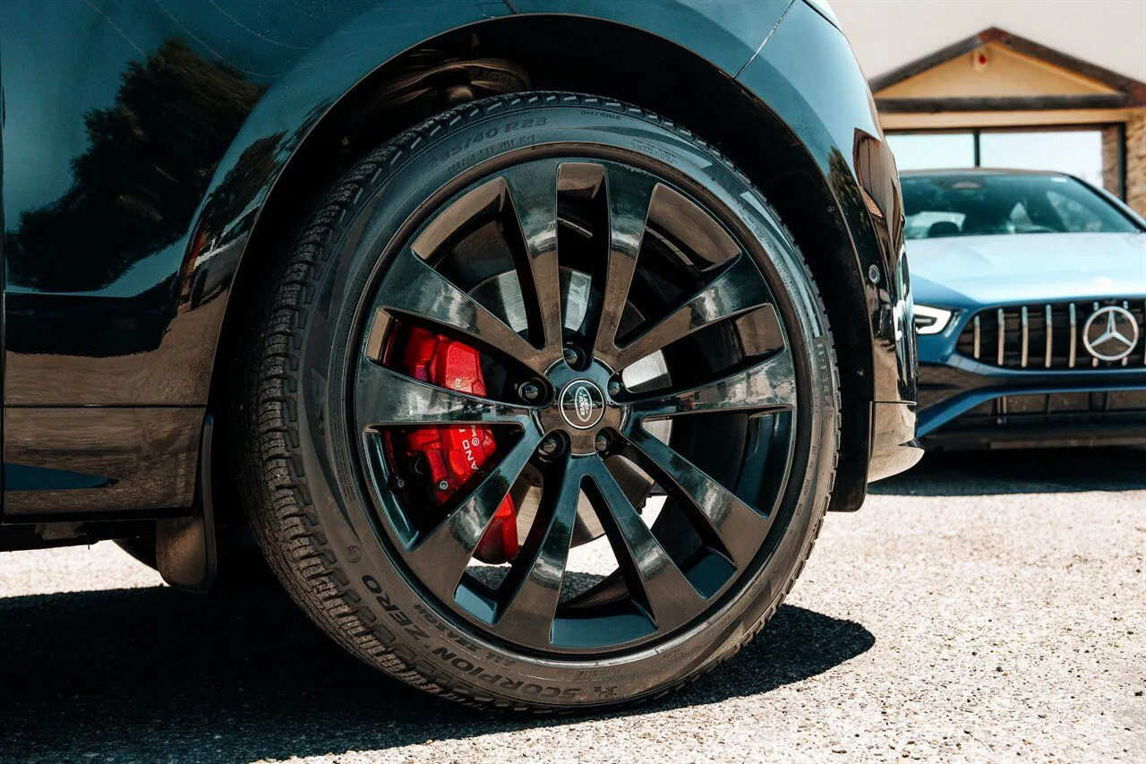 Land Rover Range Rover Sport photo 12