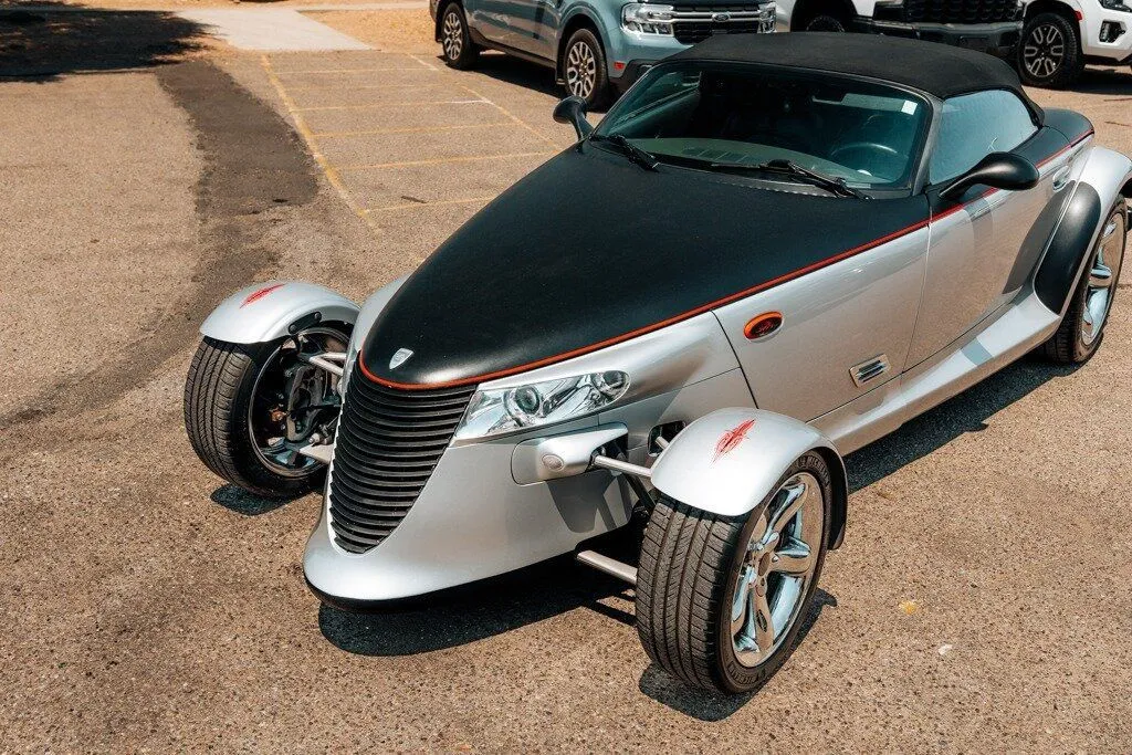Plymouth Prowler photo 13