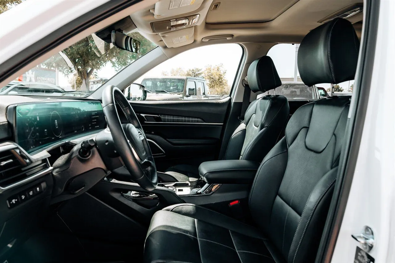 Kia Telluride photo 18