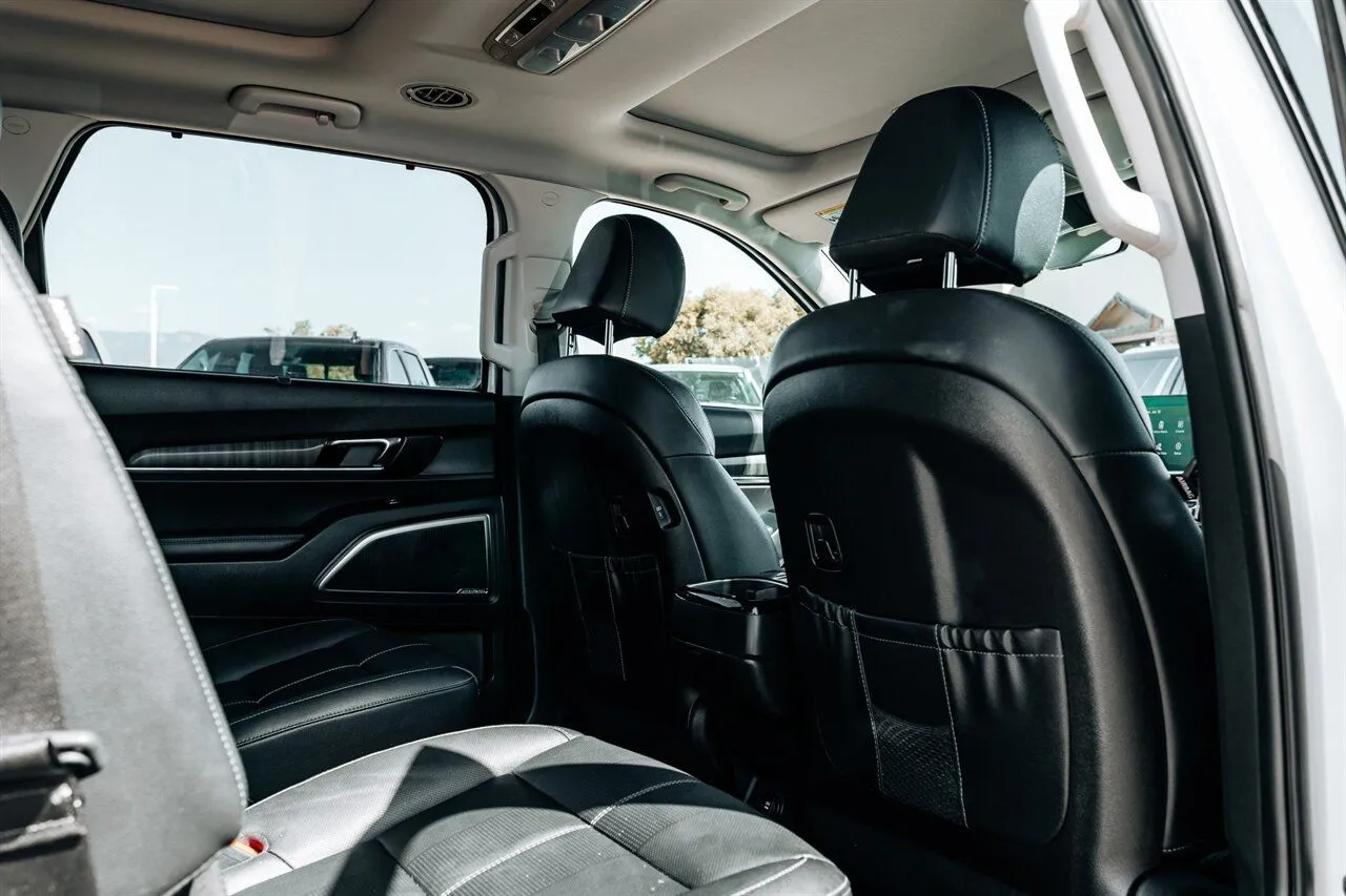 Kia Telluride photo 55