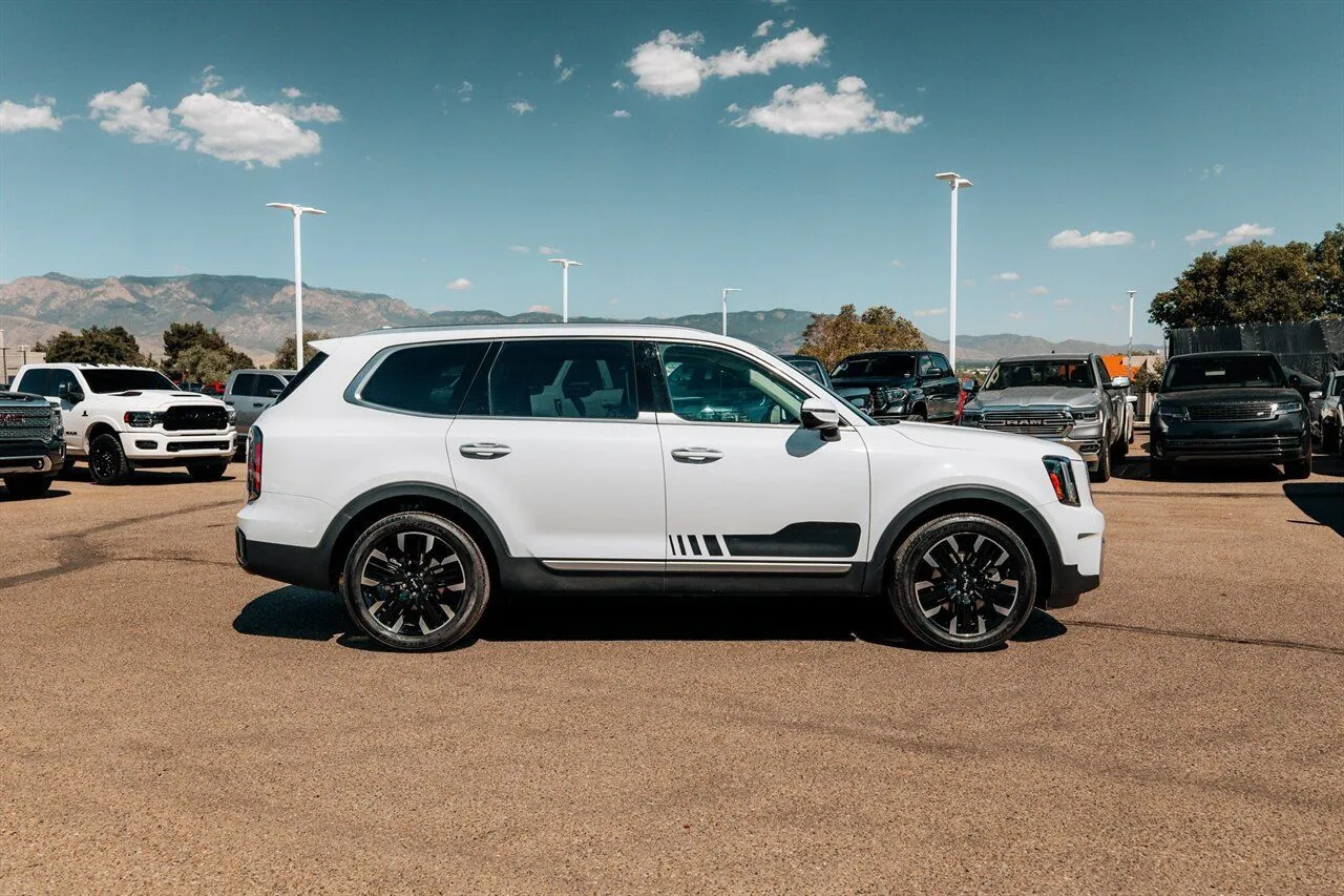 Kia Telluride photo 8