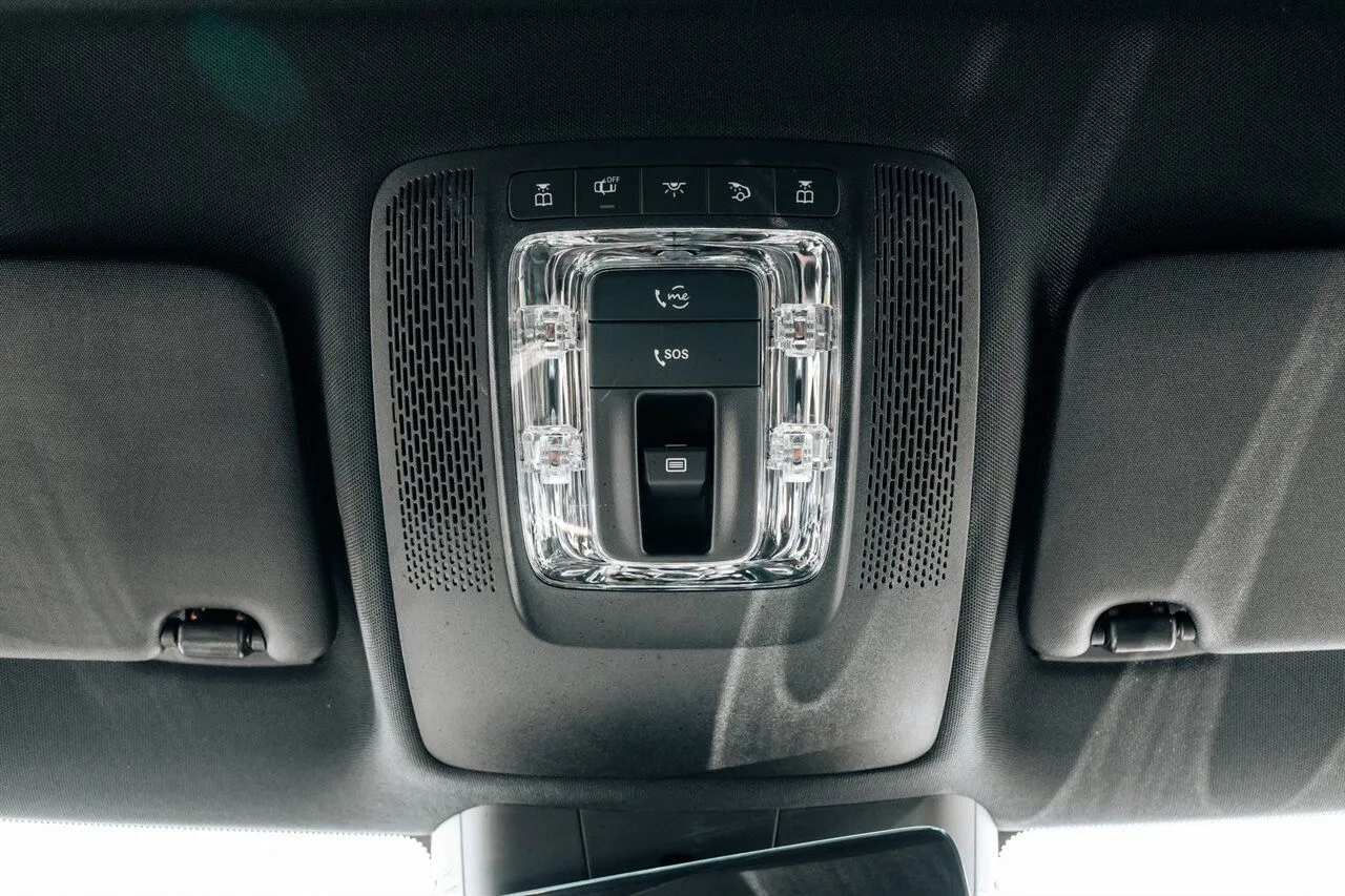 Mercedes-Benz CLA photo 43